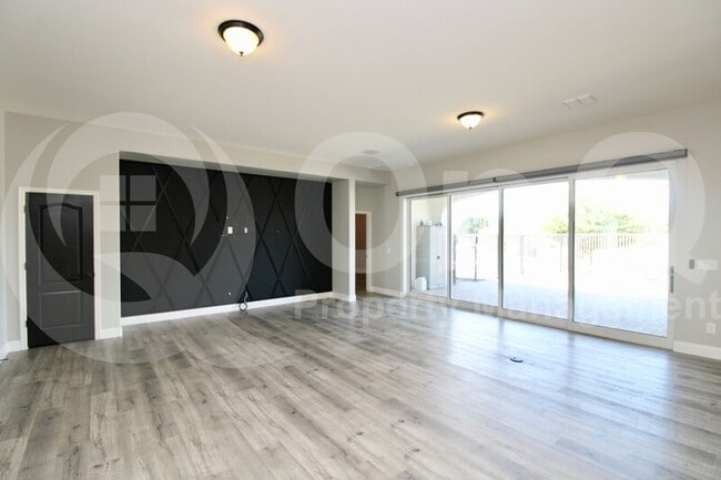 Building Photo - 22296 E Pecan Ln