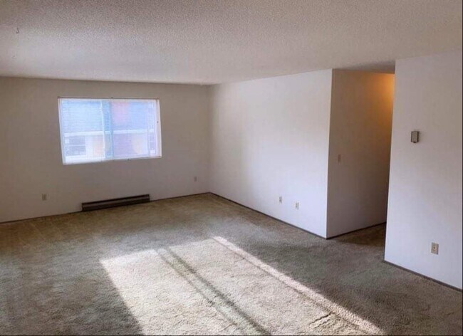 Foto del edificio - 916 NE 72nd St