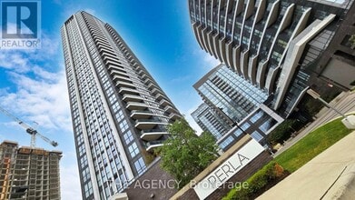 Building Photo - 35 Watergarden Dr