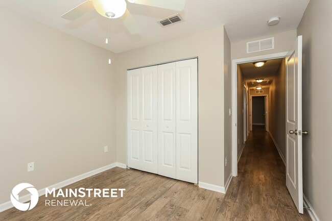 Building Photo - 562 Eiseman Wy