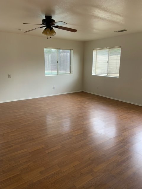 Foto del edificio - 1338 E Encinas Ave