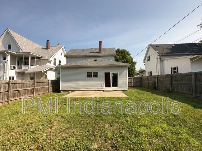 Building Photo - 709 Broad St