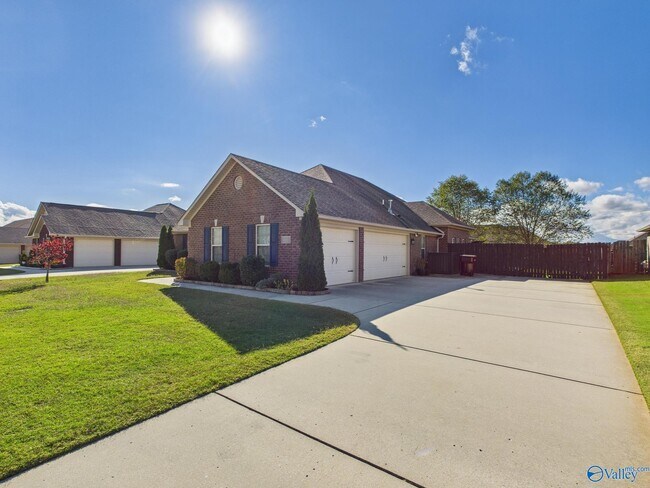 Foto del edificio - 13291 Arbor Ridge