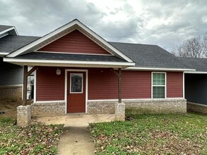 Building Photo - 112 S 25th St