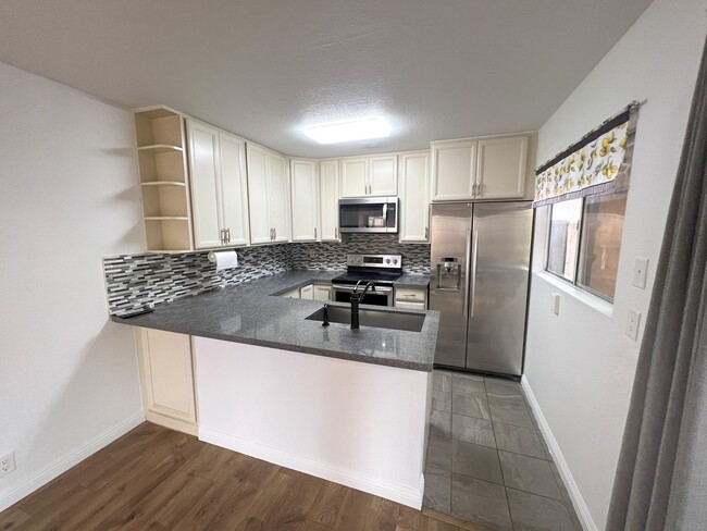 Building Photo - Wapio Gentry 3 bedroom 2 bath single famil...