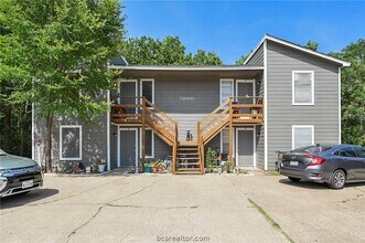 Building Photo - 2000 Monito Way