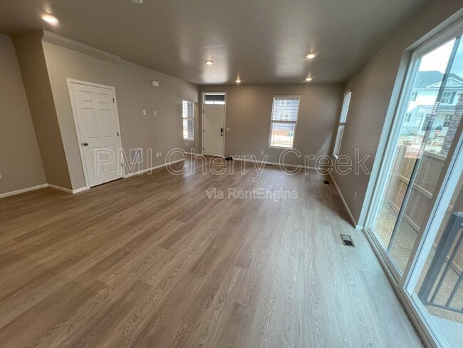 Foto del edificio - 741 N Tempe St