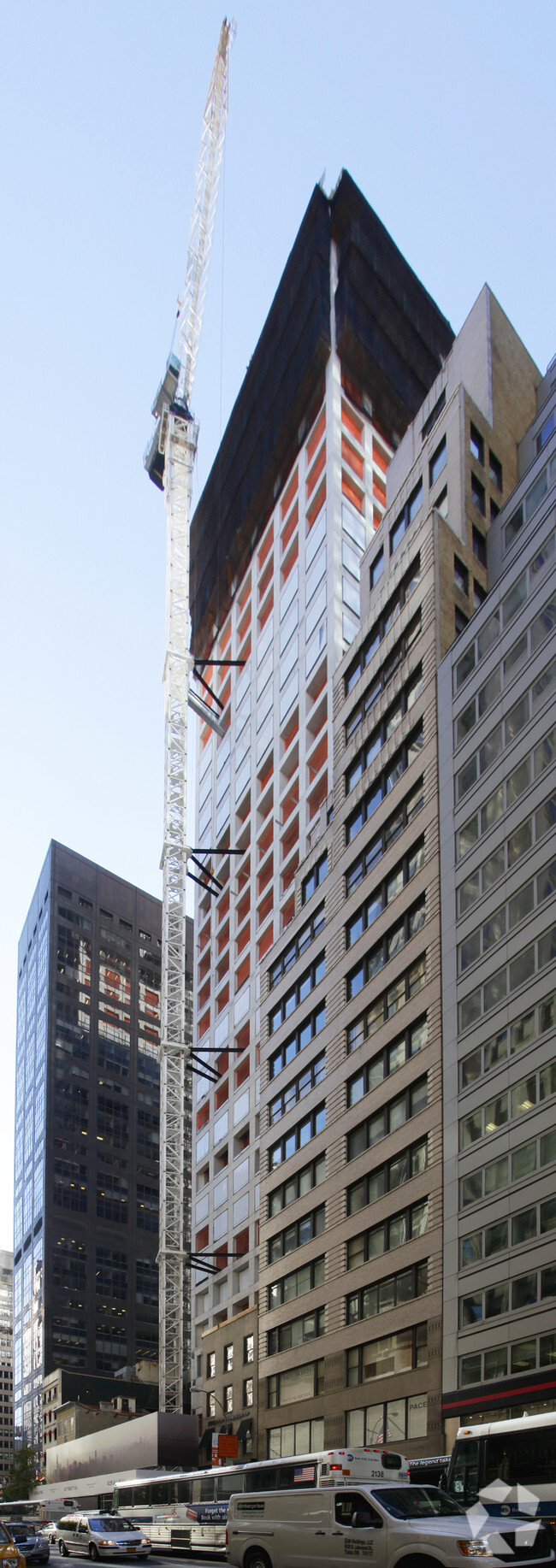 Building Photo - 432 Park Ave