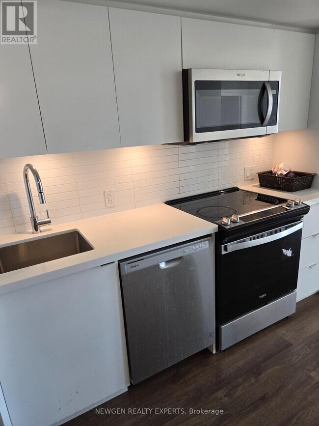 Photo du bâtiment - 500-500 Wilson Ave