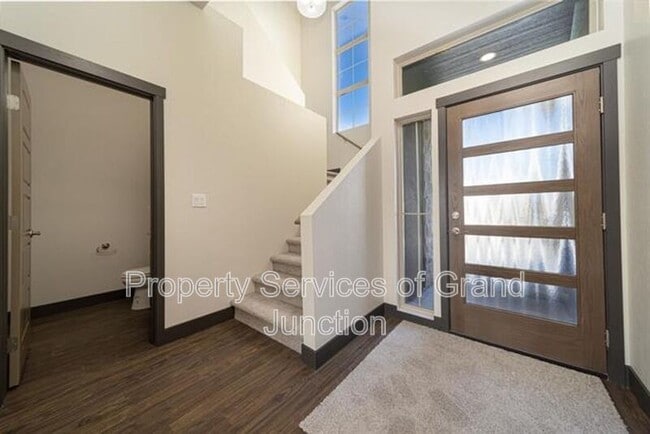 Photo - 2469 Apex Avenue Apartment