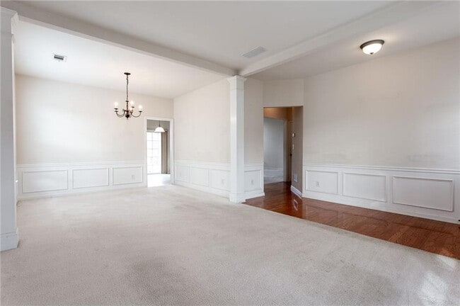 Foto del edificio - 910 Wendlebury Ct