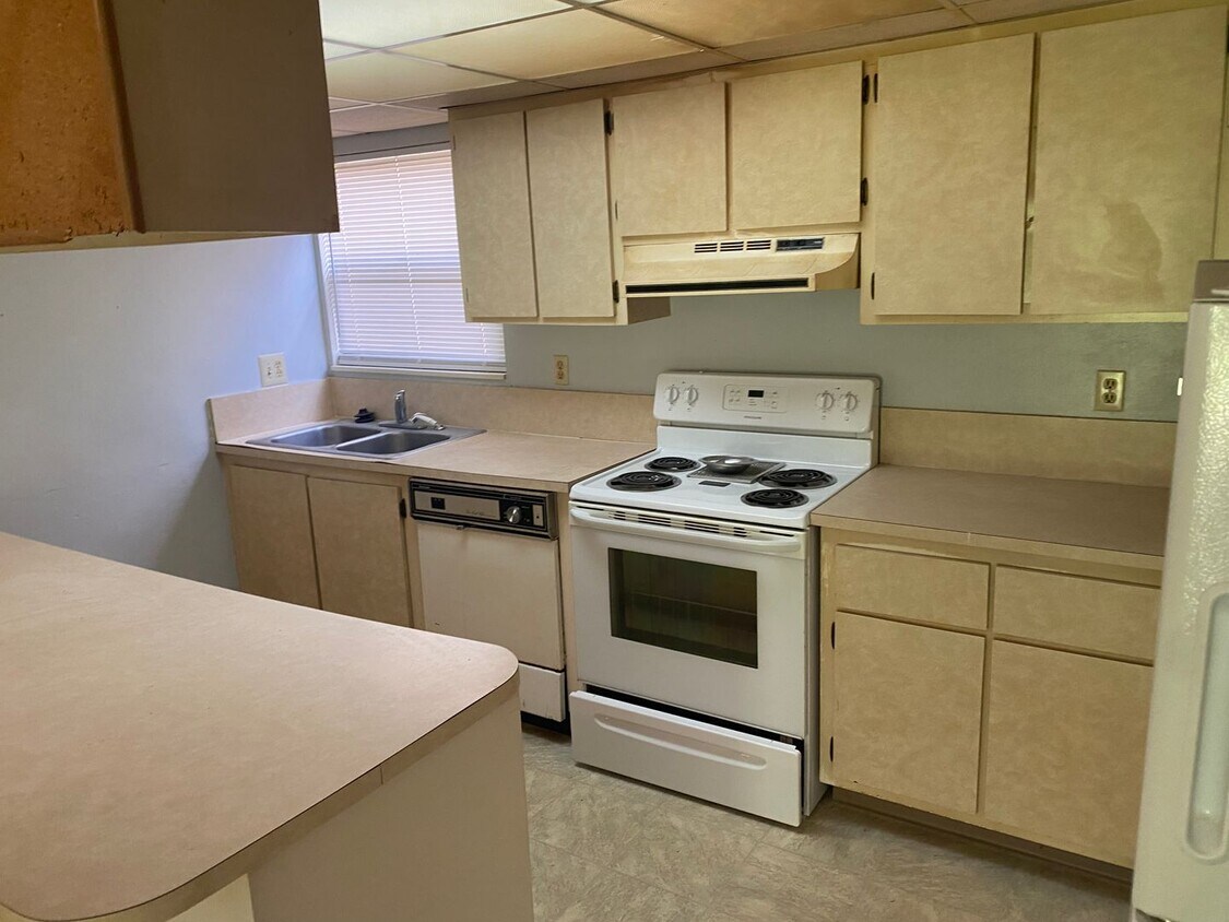 2811 SW Archer Rd Gainesville, FL 32608 Alquileres en Gainesville, FL