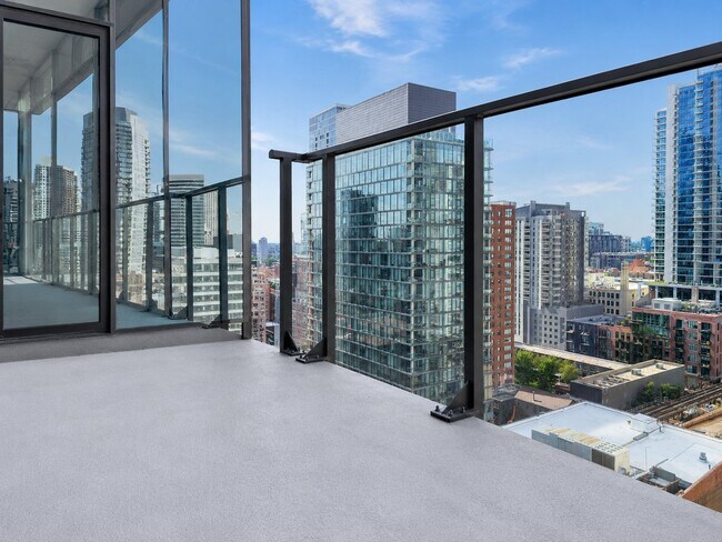 Foto del edificio - 215 W Hubbard St