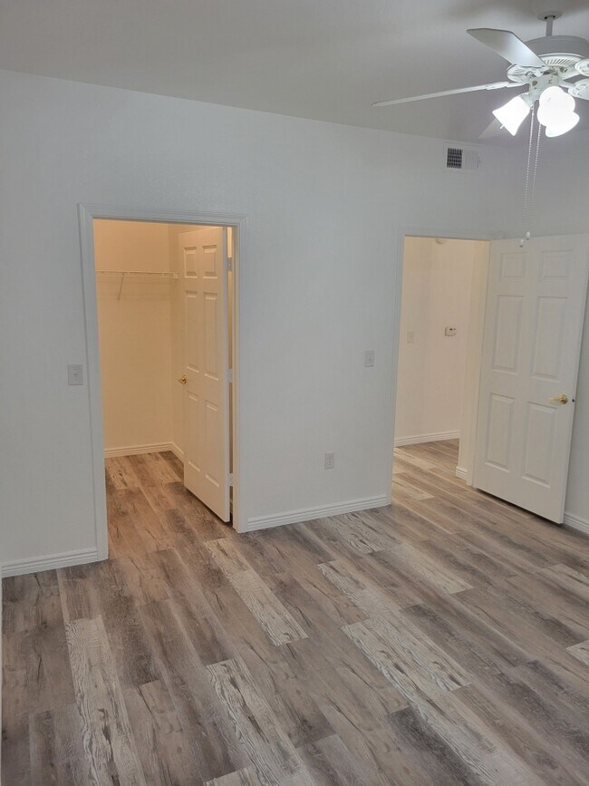 Foto del edificio - 11375 E Sahuaro Dr