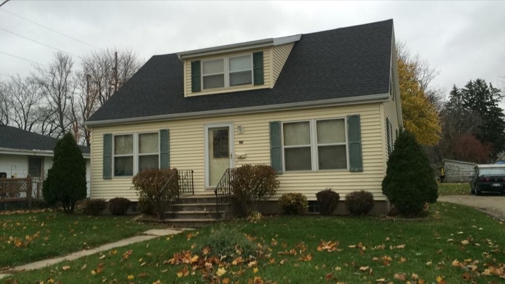 125 Stanton St, Ripon, WI 54971 House Rental in Ripon, WI