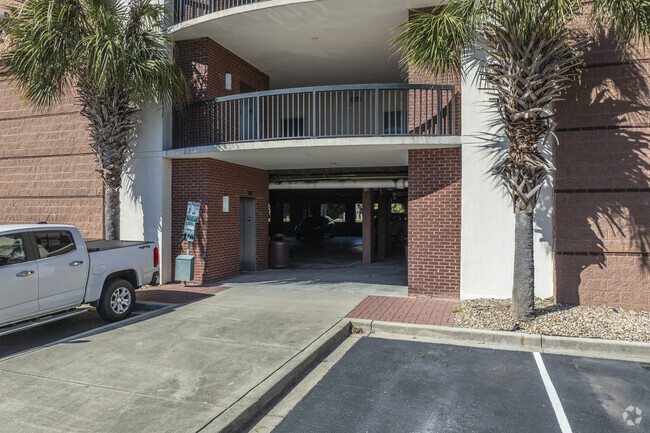 Building Photo - The Spur at Williams-Brice