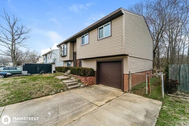 Building Photo - 11021 Neptune Pl, Louisville, KY 40272