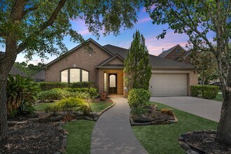 Building Photo - 27723 Amy Willow Ln