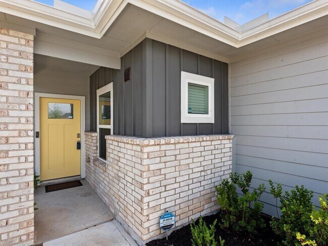 Foto del edificio - 12525 Abbey House Ct