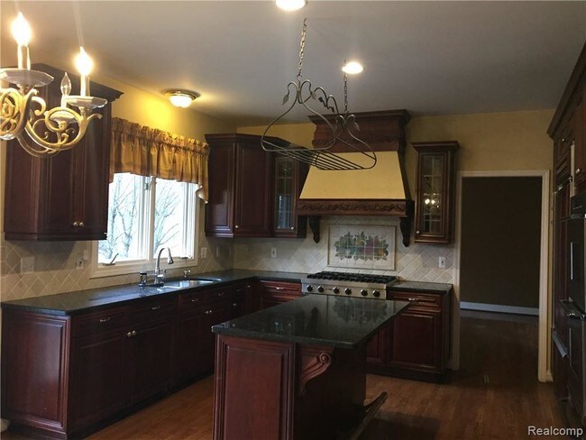 Foto del edificio - 4444 Oak Pointe Dr