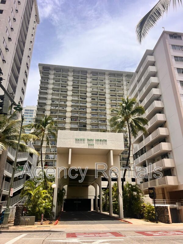 Building Photo - 2440 Kuhio Ave.