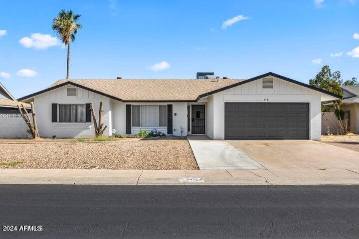 Primary Photo - 3431 W Acoma Dr