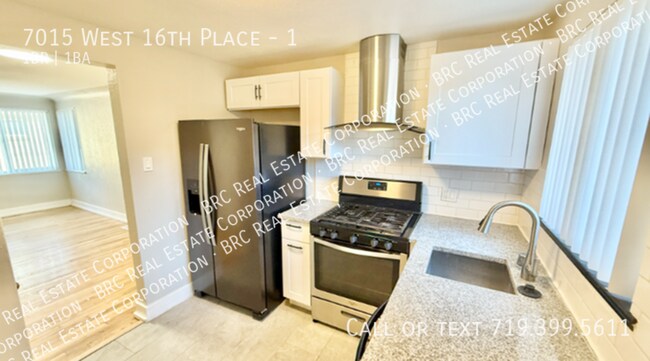 Foto del edificio - 7015 W 16th Pl