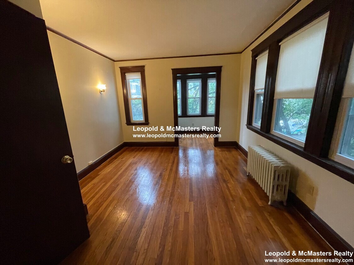 Primary Photo - 65 Tremont St