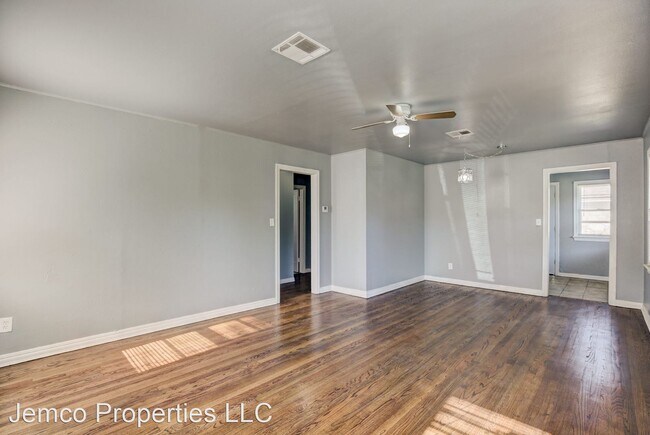 Building Photo - 2 br, 1 bath House - 2024 Andover Court