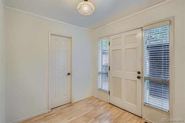 Foto del edificio - 6350 W Mansfield Ave