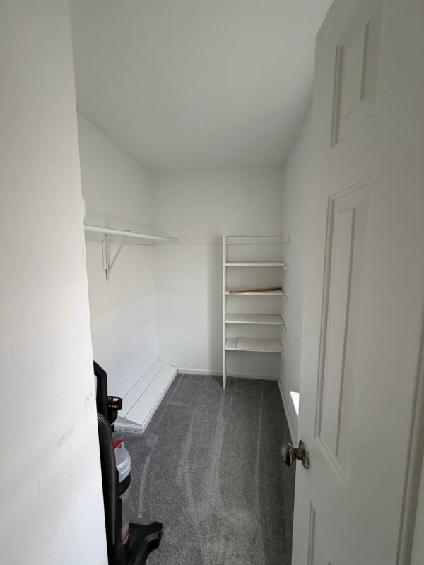 Foto del edificio - 5756 Rivermill Cir