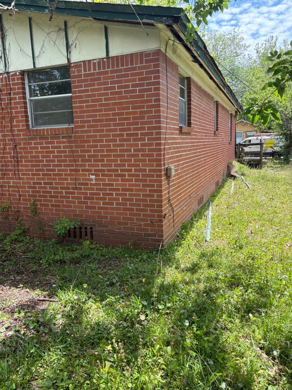 Foto del edificio - 2081 Baldwin St