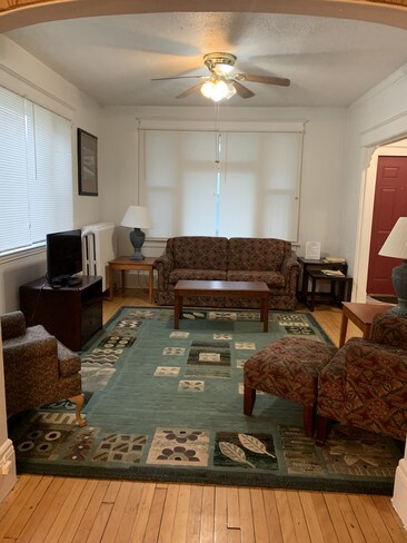 Building Photo - 721 St Anthony Ave