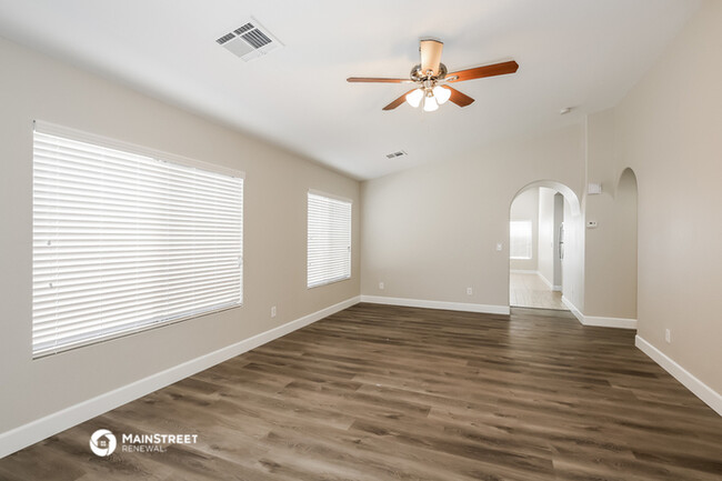 Building Photo - 6489 Duck Hill Springs Dr