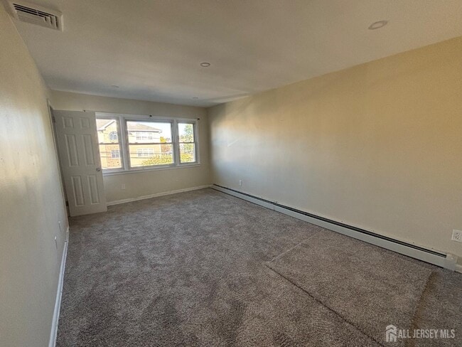 Foto del edificio - 220 Coolidge St