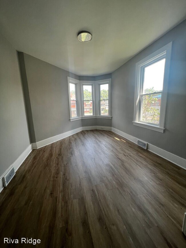 Building Photo - 2 br, 1 bath House - 530 Russellwood Avenue