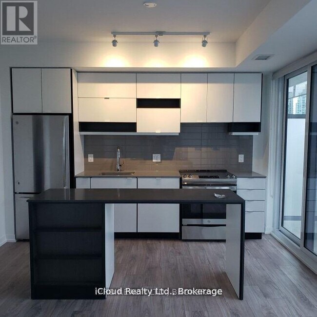 Building Photo - 4065 Confederation Pkwy