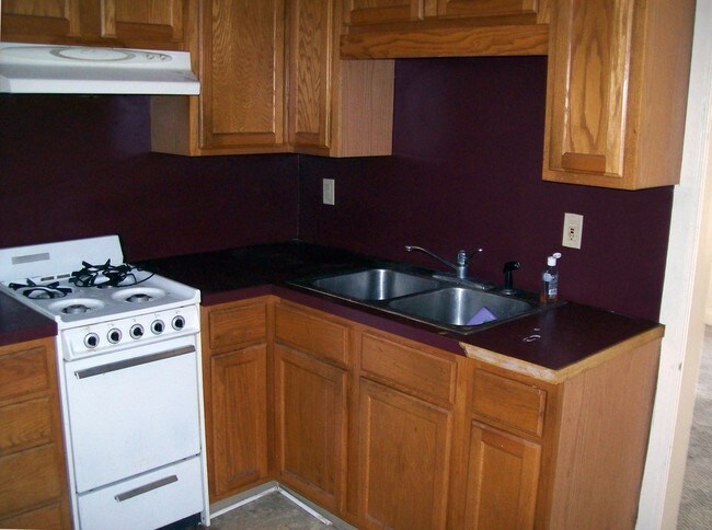 Interior Photo - 238-240 Walnut St