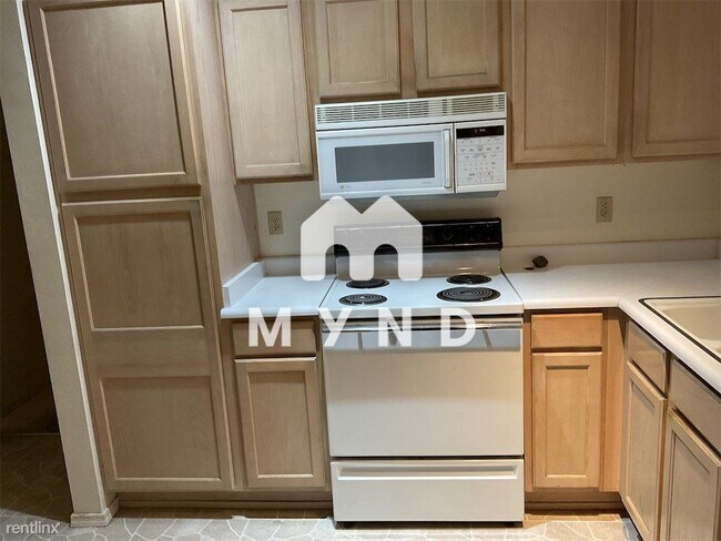 Building Photo - 2 br, 2 bath House - 2350 E Evans Dr