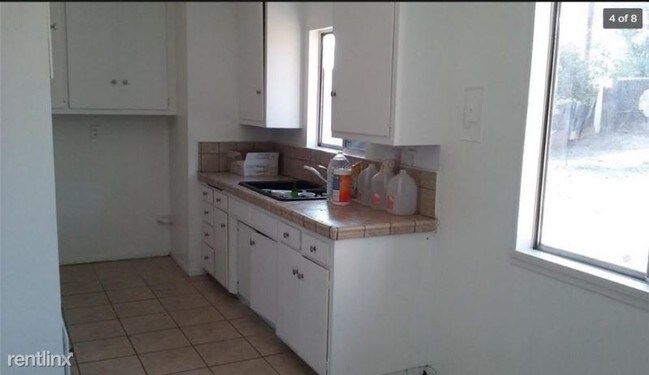 Building Photo - 3 br, 2 bath House - 24528 Hemlock Ave
