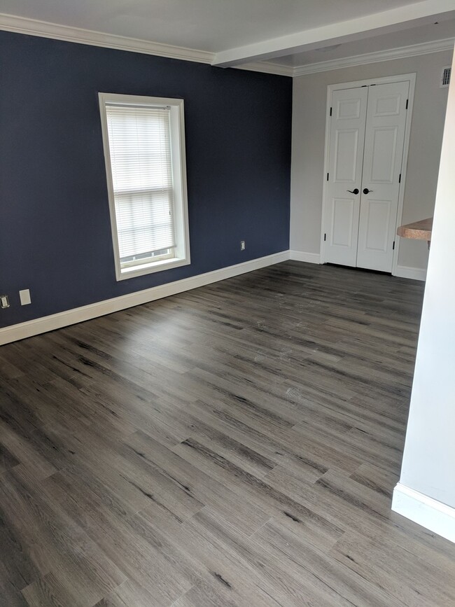 Foto del edificio - 1 Bedroom Condo Near UTK | Walk to Campus ...