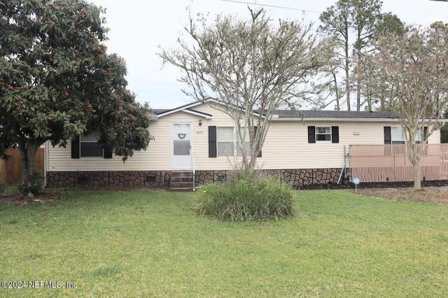 Building Photo - 3 bedroom in Jacksonville FL 32222