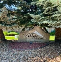 Building Photo - 1703 Whitehall Dr