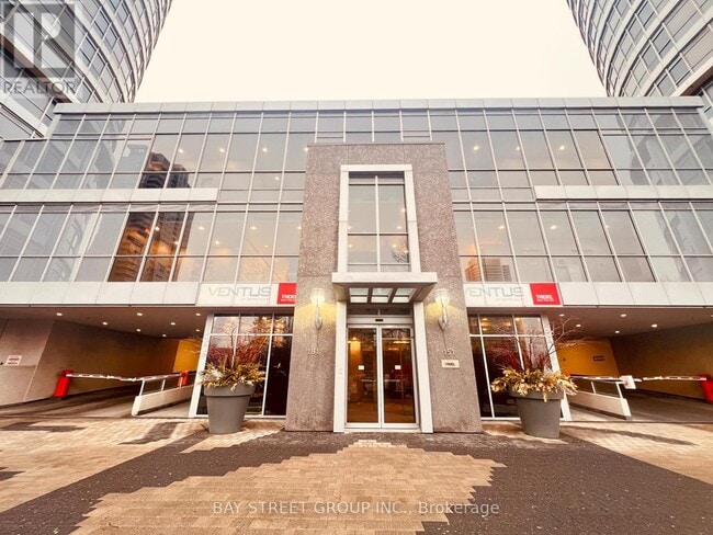 Building Photo - 181 Village Green Square