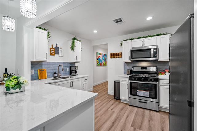 Building Photo - 2250 Areba St