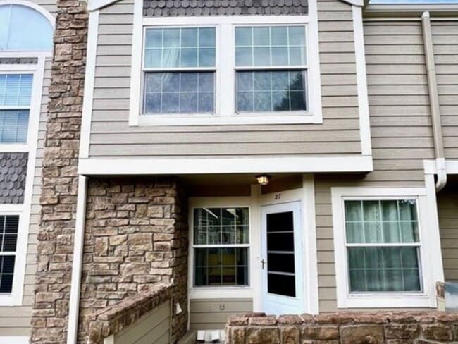 Building Photo - 329 W Jamison Cir