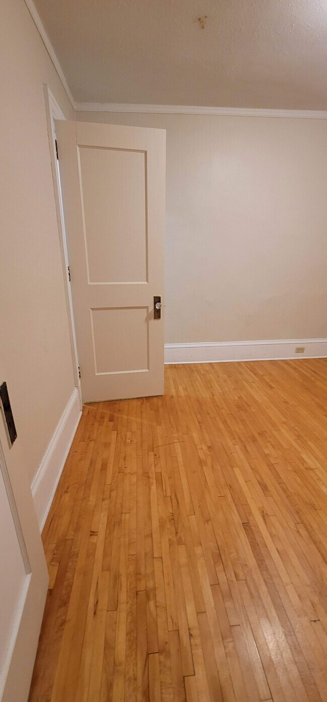 Foto del edificio - 2011 6th Ave E