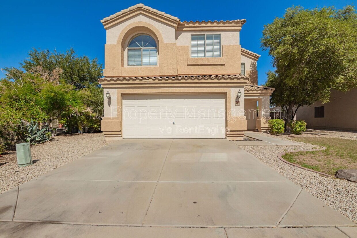 Primary Photo - 2320 W Allens Peak Dr