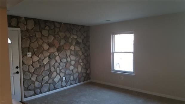 Building Photo - 56 Braithwaite Ln