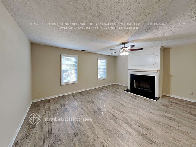 Building Photo - 3342 Kittery Dr SW